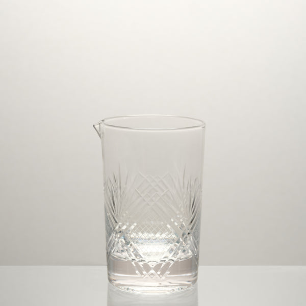 M&B Daintree 600ml Cocktail Mixing Glass