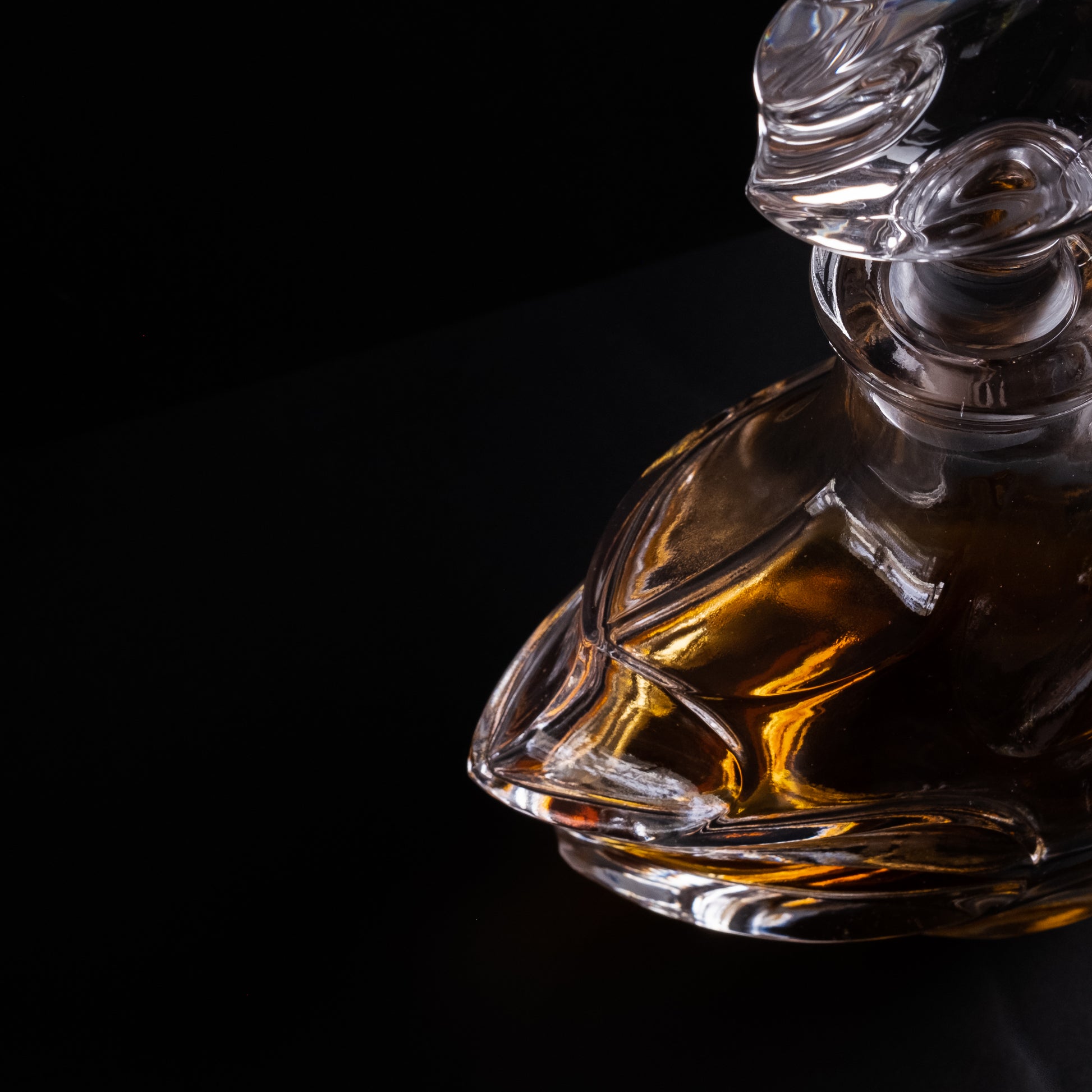 M&B Tempest Whisky Decanter